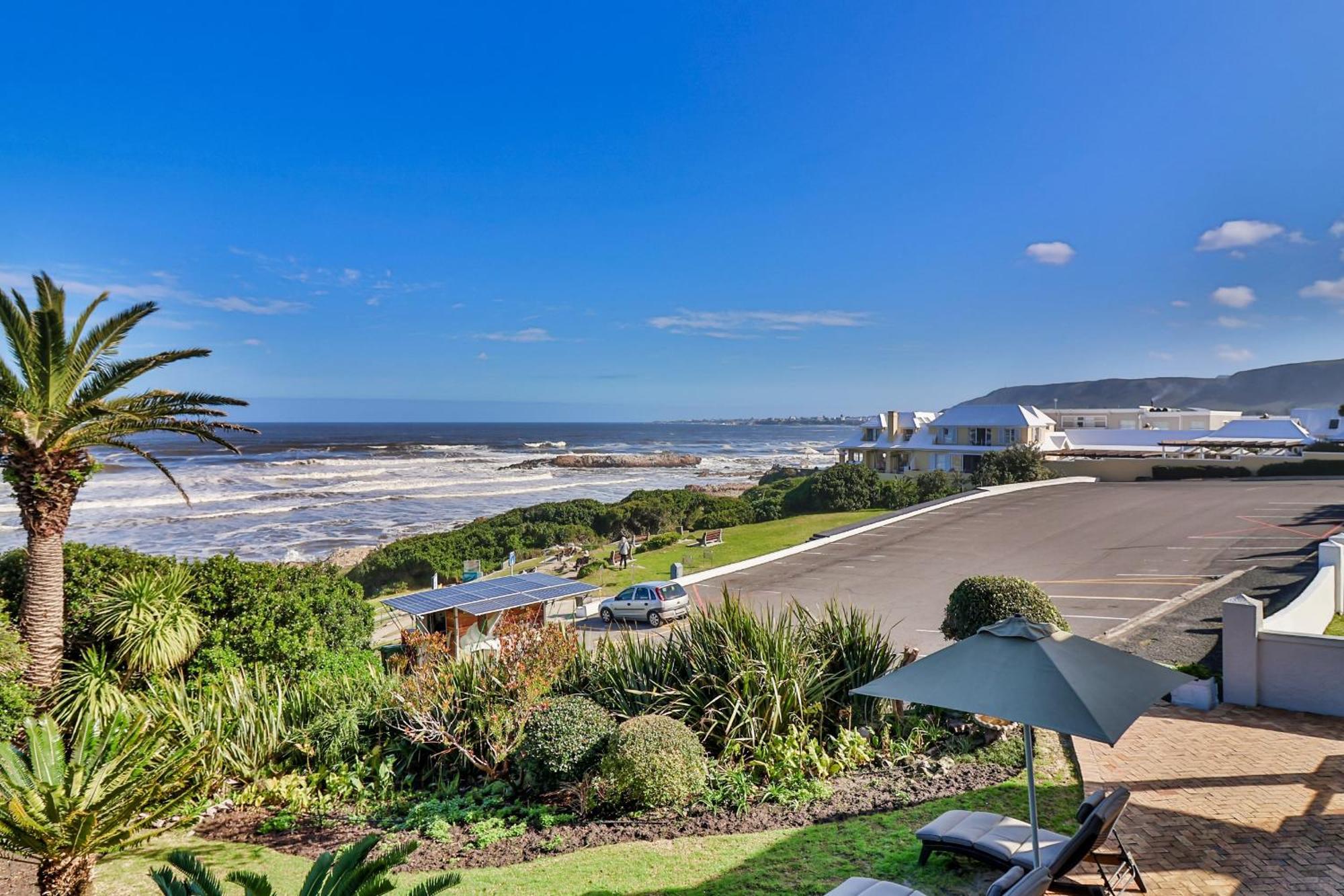 Hermanus Beachfront Lodge - Solar Power Zewnętrze zdjęcie